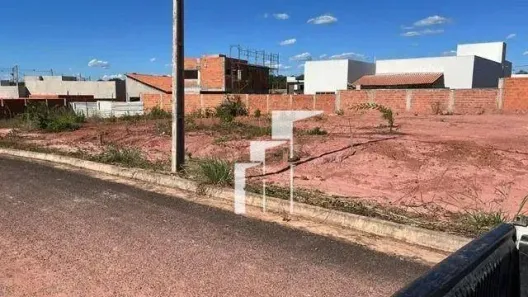 Lote/Terreno à venda, 246m² no Vale Quem Tem, Teresina