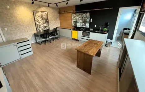 Sala Comercial à venda, 39m² no Coqueiros, Florianópolis