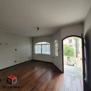 Sobrado com 3 Quartos para alugar, 226m² no Parque Jaçatuba, Santo André