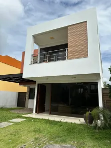Casa de Condomínio com 5 Quartos para alugar, 400m² no Alto da Cruz, Camaçari