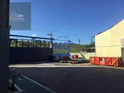Galpão/Depósito/Armazém à venda, 400m² no Granja dos Cavaleiros, Macaé