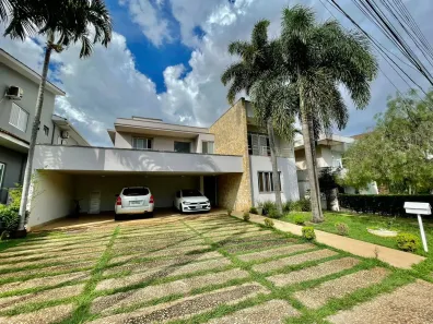 Casa com 4 Quartos à venda, 370m² no Jardim Florença, Goiânia