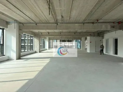 Sala Comercial para alugar, 592m² no Pinheiros, São Paulo