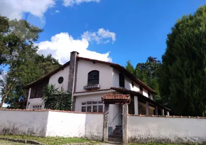 Casa com 6 Quartos à venda, 335m² no Braunes, Nova Friburgo