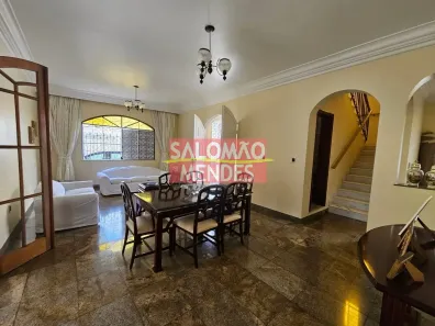 Casa com 3 Quartos à venda, 250m² no São Brás, Belém