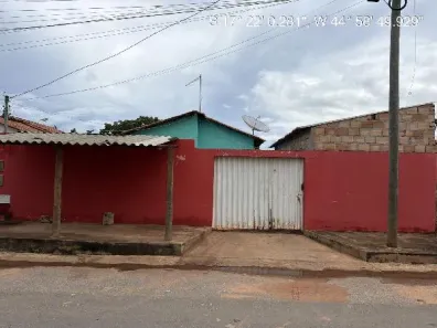 Casa com 2 Quartos à venda, 420m² no Alto São Francisco, Buritizeiro