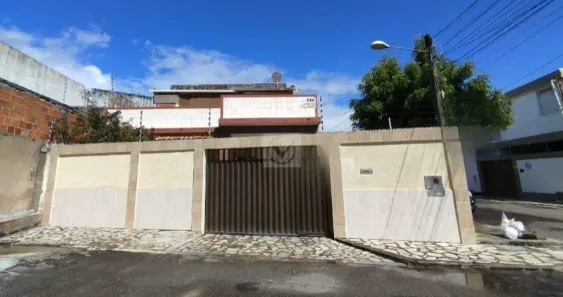 Casa com 5 Quartos à venda, 220m² no Farolândia, Aracaju