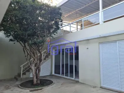 Casa com 5 Quartos à venda, 183m² no Jardim Oriental, São Paulo