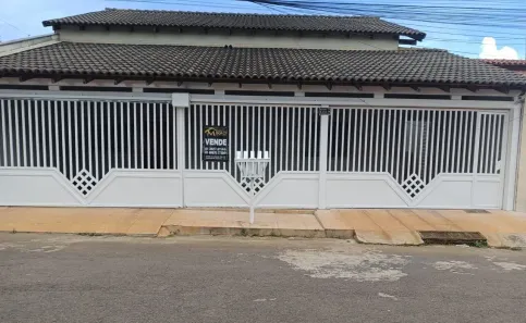 Casa com 3 Quartos à venda, 310m² no Valparaiso I - Etapa E, Valparaíso de Goiás