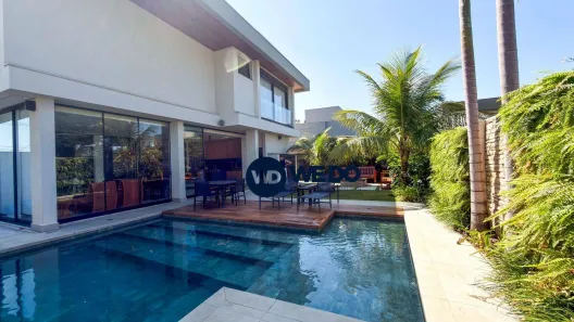 Casa de Condomínio com 4 Quartos à venda, 380m² no Chácara Letônia, Americana