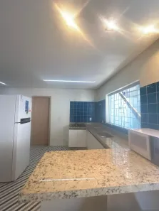 Casa com 4 Quartos para alugar, 150m² no Batista Campos, Belém