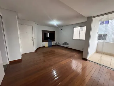 Apartamento com 3 Quartos à venda, 108m² no Elísio Campos, Goiânia