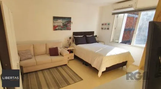 Kitnet à venda, 34m² no Independência, Porto Alegre