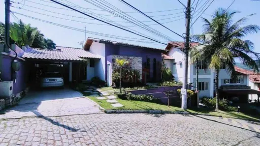 Casa de Condomínio com 3 Quartos à venda, 315m² no Sapê, Niterói