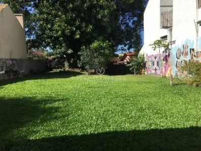 Lote/Terreno à venda, 561m² no Guarujá, Porto Alegre
