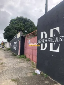 Galpão/Depósito/Armazém para alugar, 200m² no Parque São Cristóvão, Taubaté