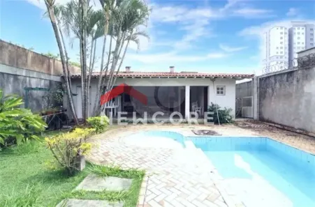 Casa com 3 Quartos à venda, 250m² no Jardim Leonor, São Paulo
