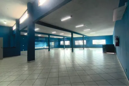 Sala Comercial para alugar, 365m² no Matriz, Mauá