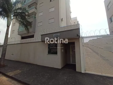 Apartamento com 3 Quartos para alugar, 82m² no Santa Mônica, Uberlândia