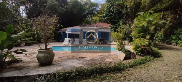 Fazenda/Sítio com 4 Quartos à venda, 450m² no Muriqui, Niterói