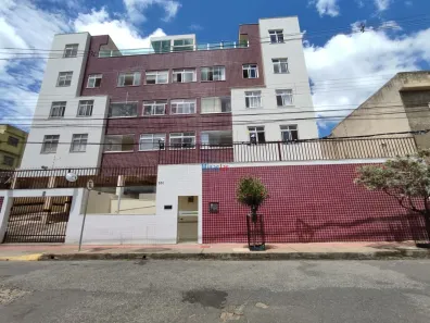 Apartamento com 3 Quartos para alugar, 81m² no Santa Tereza, Belo Horizonte