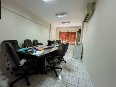 Sala Comercial para alugar, 42m² no Praia do Suá, Vitória
