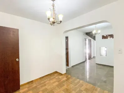 Sobrado com 3 Quartos à venda, 400m² no Vila Assunção, Santo André