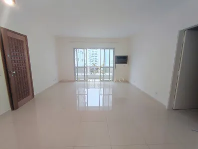 Apartamento com 4 Quartos para alugar, 120m² no Pitangueiras, Guarujá