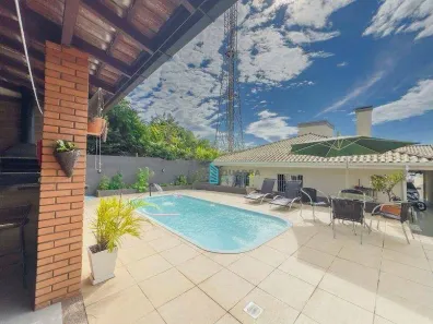 Casa com 5 Quartos à venda, 168m² no Carvoeira, Florianópolis