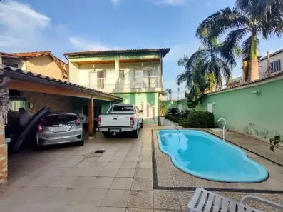 Casa com 4 Quartos à venda, 260m² no Santa Eugênia, Nova Iguaçu
