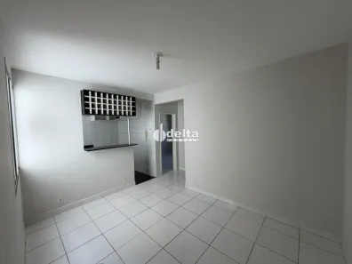 Apartamento com 2 Quartos para alugar, 44m² no Gávea, Uberlândia