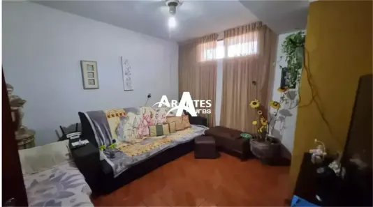 Casa com 4 Quartos à venda, 250m² no Osvaldo Rezende, Uberlândia