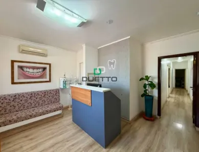 Consultório com 4 Quartos à venda, 324m² no Vila Santa Catarina, Americana