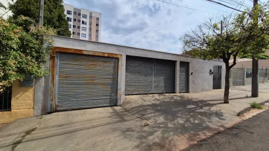 Casa com 5 Quartos à venda, 380m² no Jardim América, Londrina