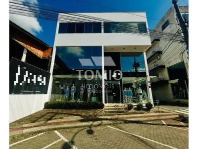 Sala Comercial à venda, 740m² no , Ilhota