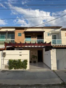 Sobrado com 2 Quartos para alugar, 106m² no Parque Aurora, Campos dos Goytacazes