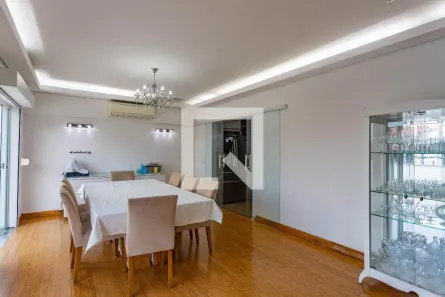 Casa com 3 Quartos à venda, 240m² no Taboão, São Bernardo do Campo