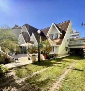 Casa com 4 Quartos à venda, 310m² no Praia do Pecado, Macaé