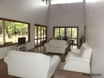Fazenda/Sítio com 2 Quartos à venda, 220m² no Jardim Torrão de Ouro, São José dos Campos
