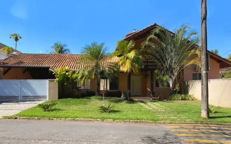 Casa de Condomínio com 4 Quartos à venda, 337m² no Jardim Botânico (Sousas), Campinas