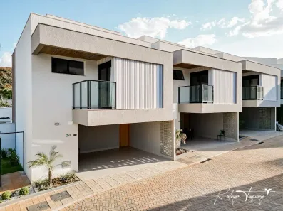 Casa de Condomínio com 3 Quartos à venda, 148m² no Setor Jaó, Goiânia
