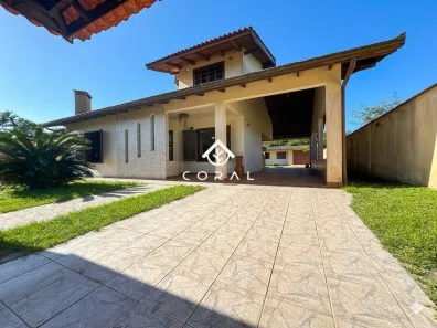 Casa com 4 Quartos à venda, 253m² no Pontal do Sul, Pontal do Paraná