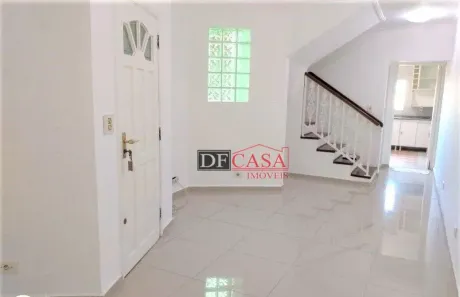 Sobrado com 3 Quartos à venda, 150m² no Jardim Fernandes, São Paulo