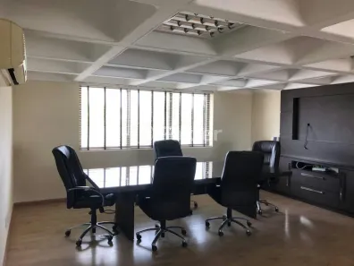 Sala Comercial à venda, 225m² no Bela Vista, Porto Alegre