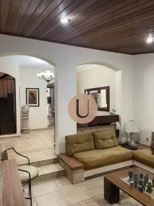 Sobrado com 3 Quartos para alugar, 242m² no Tatuapé, São Paulo