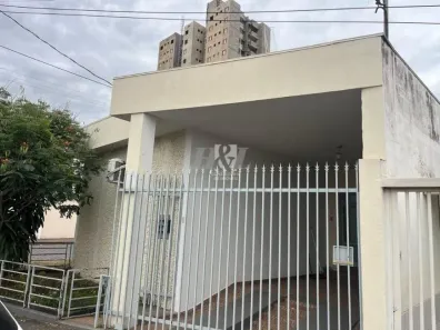 Casa com 3 Quartos à venda, 120m² no Osvaldo Rezende, Uberlândia