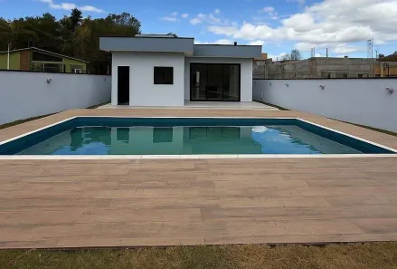 Casa com 3 Quartos à venda, 201m² no Bellard, Guararema