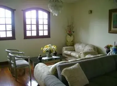 Casa com 3 Quartos à venda, 360m² no Itapoã, Belo Horizonte