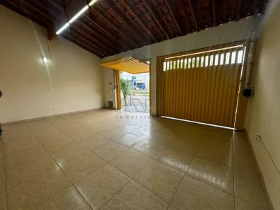 Casa com 2 Quartos para alugar, 60m² no Água Branca, Piracicaba
