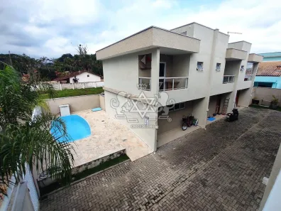 Sobrado com 2 Quartos à venda, 86m² no Balneário Gardem Mar, Caraguatatuba